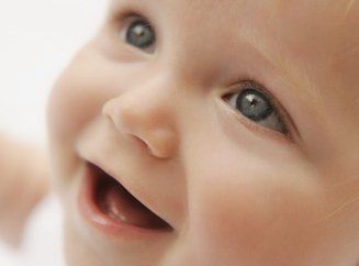 Новорожденный гулит: что такое гуление и когда оно начинается?