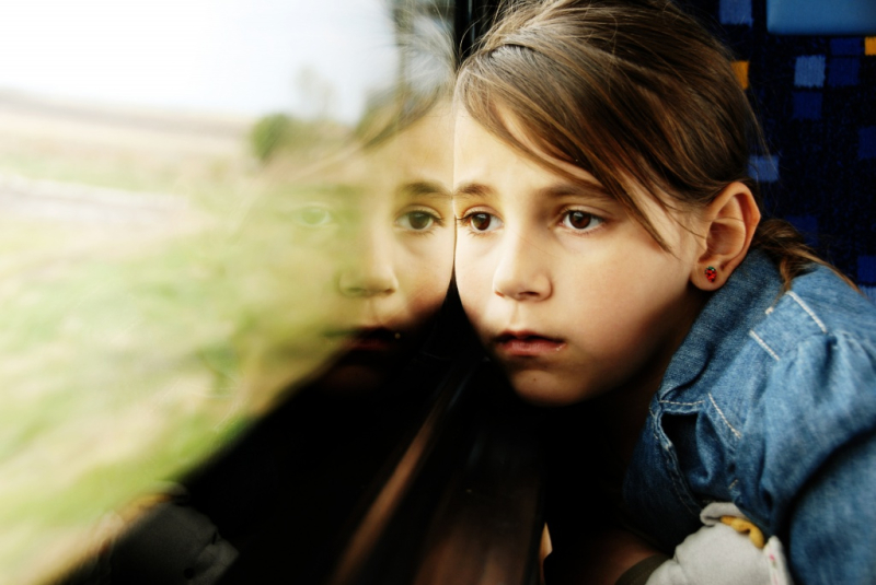 Одиночество ребёнка – капризы или детская депрессия?
